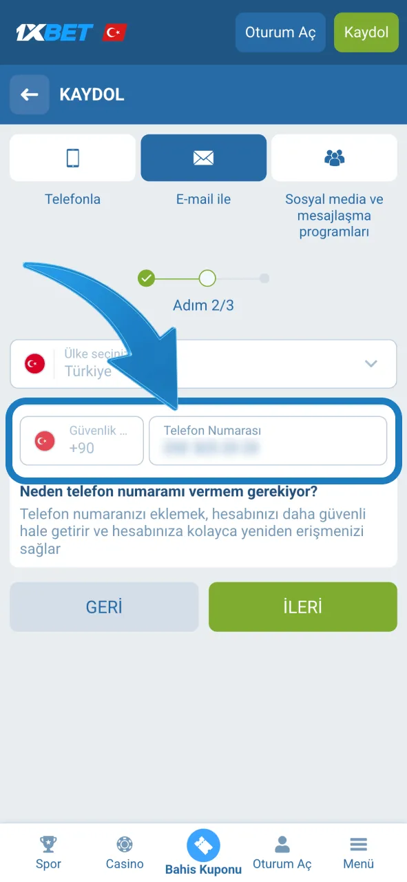1xBet hesabını oluştur, kişisel bilgilerini güvenle gir.